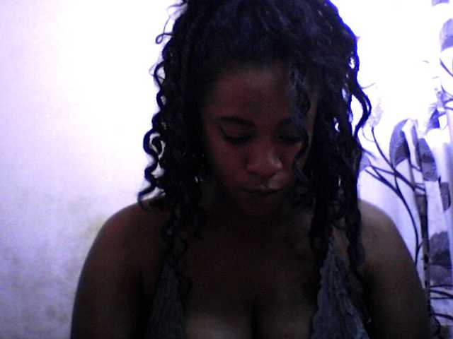 silviaLaBombe's BongaCams show and profile