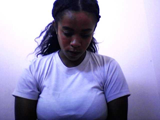 silviaLaBombe's BongaCams show and profile