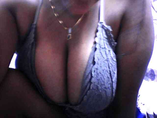 silviaLaBombe webcam