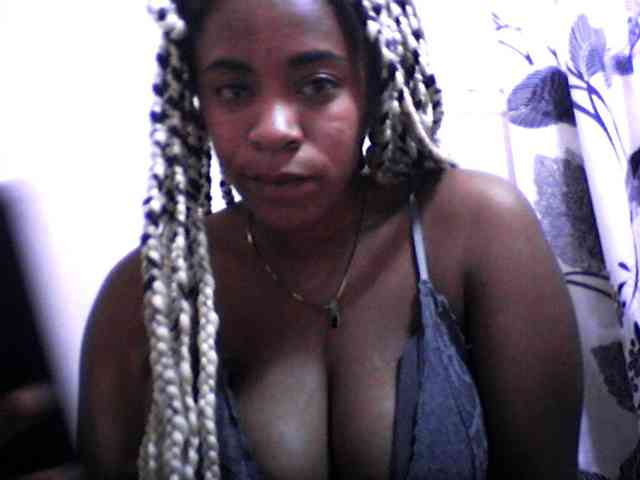 silviaLaBombe webcam