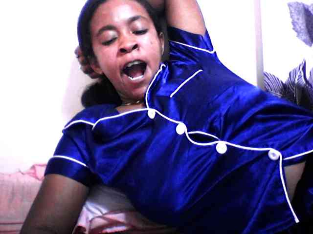 silviaLaBombe webcam