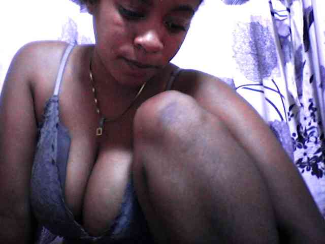 silviaLaBombe webcam