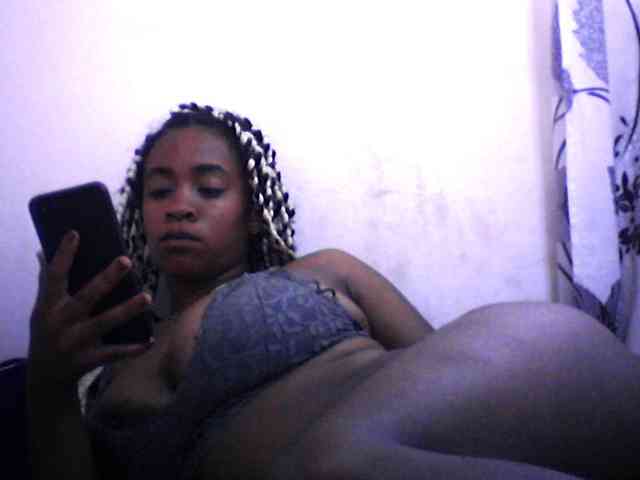 silviaLaBombe webcam