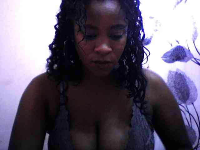 silviaLaBombe webcam