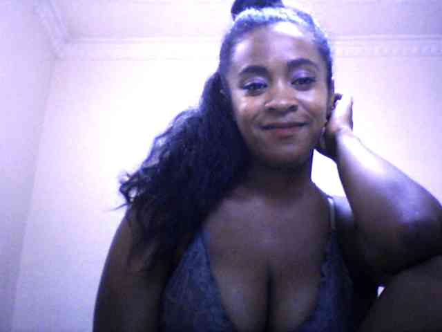 silviaLaBombe webcam