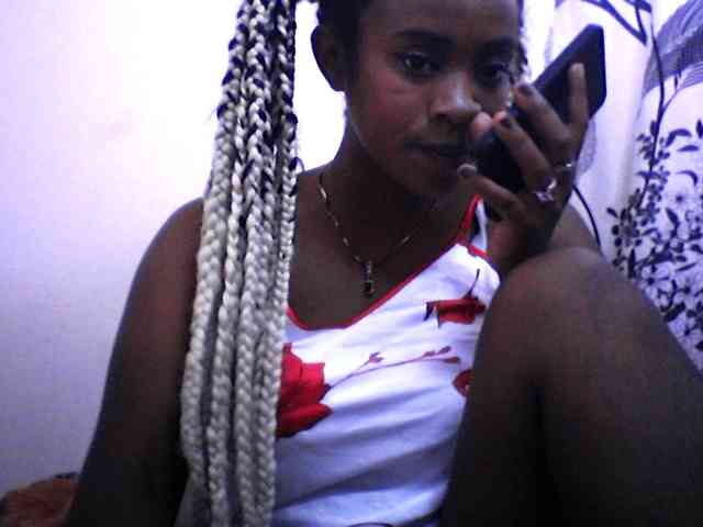 silviaLaBombe webcam