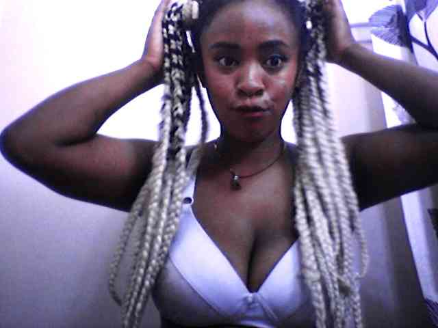 silviaLaBombe webcam