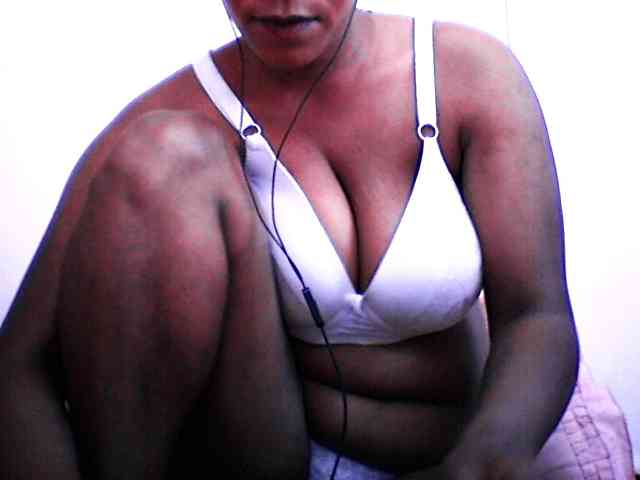 silviaLaBombe webcam
