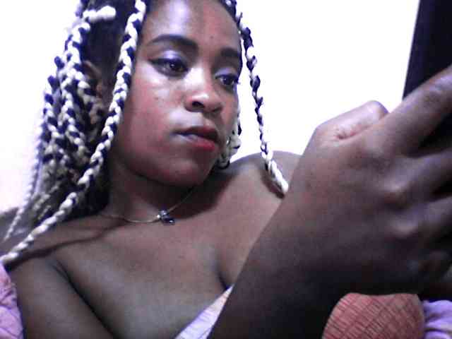 silviaLaBombe webcam