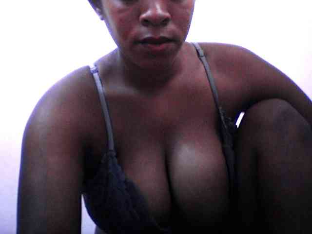 silviaLaBombe webcam