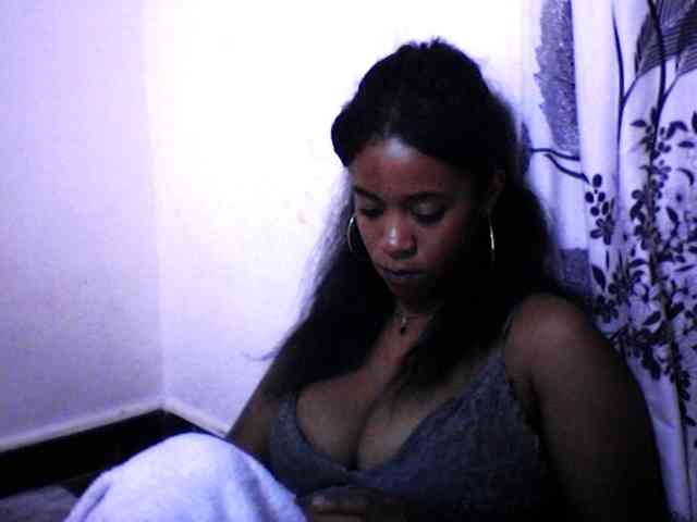 silviaLaBombe webcam