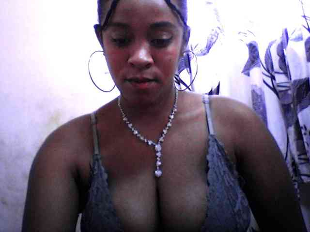 silviaLaBombe webcam