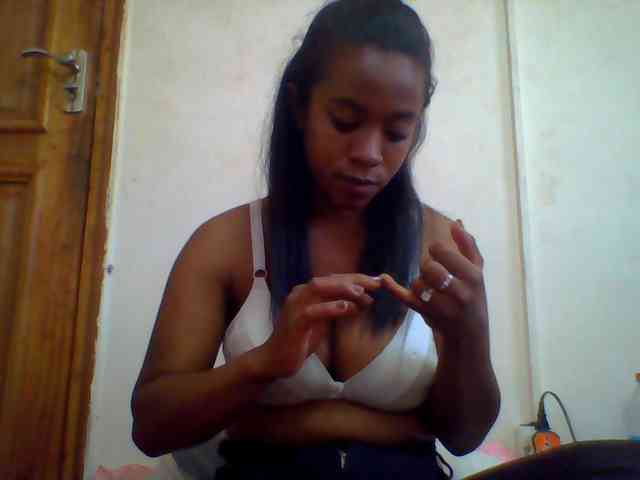 silviaLaBombe webcam