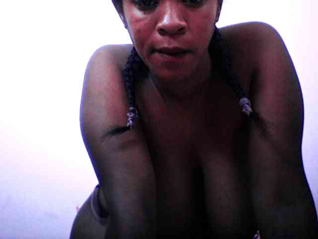 silviaLaBombe webcam