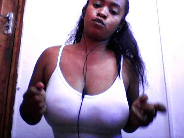 silviaLaBombe webcam