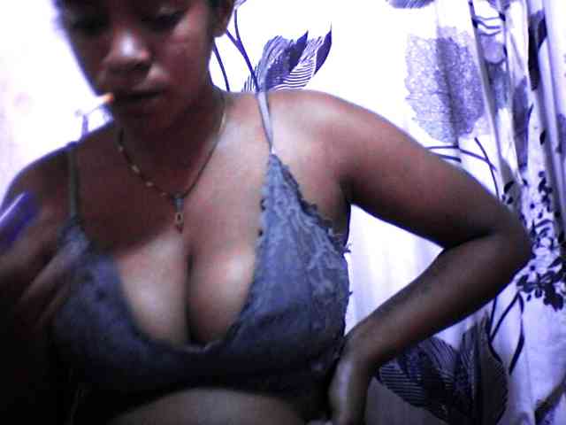 silviaLaBombe silviaLaBombe