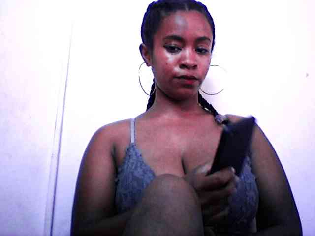 silviaLaBombe webcam