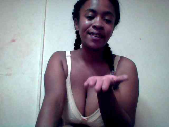 silviaLaBombe webcam