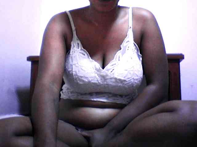 silviaLaBombe webcam