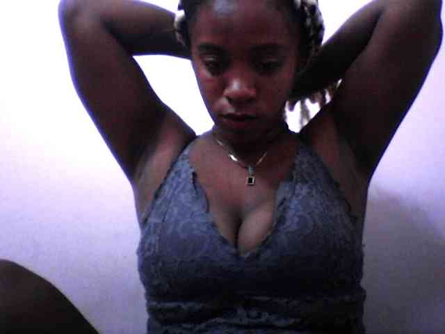 silviaLaBombe webcam