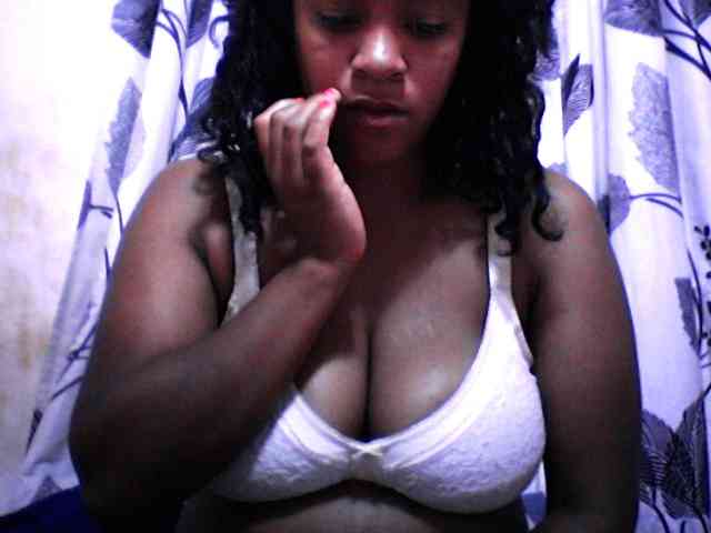 silviaLaBombe webcam