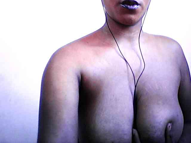 silviaLaBombe webcam