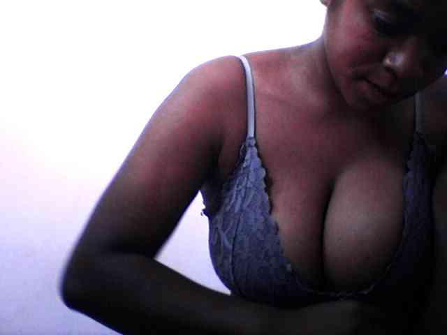 silviaLaBombe webcam