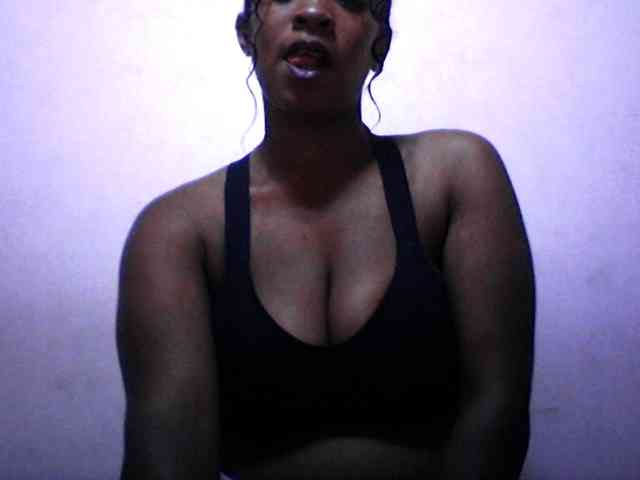 silviaLaBombe webcam