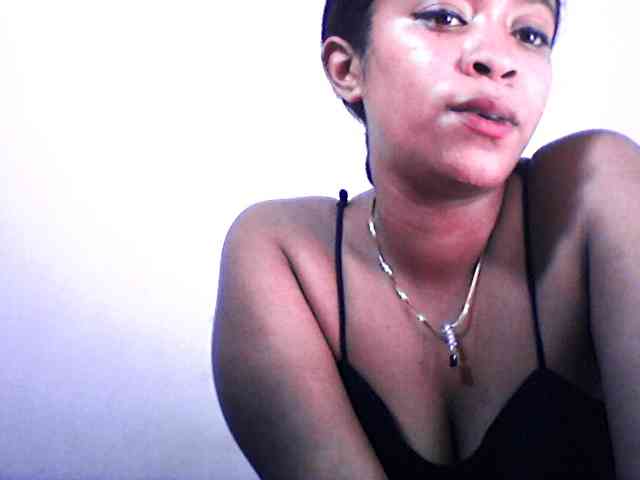 silviaLaBombe webcam