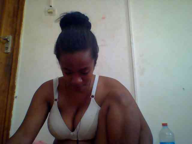 silviaLaBombe webcam