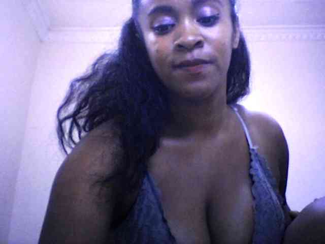 silviaLaBombe webcam