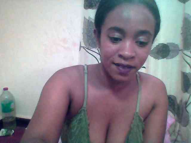 silviaLaBombe silviaLaBombe