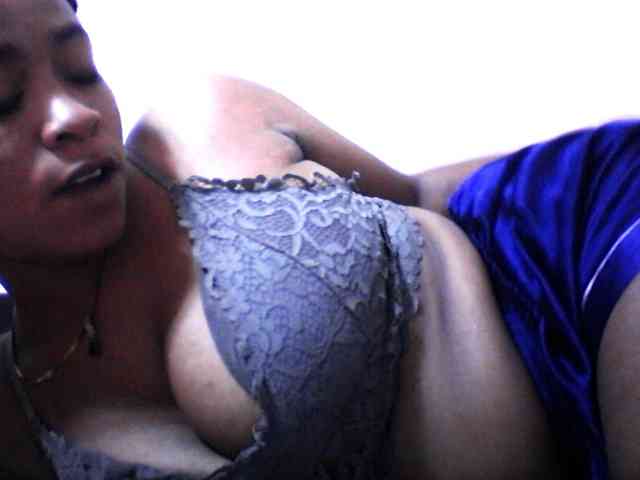 silviaLaBombe webcam