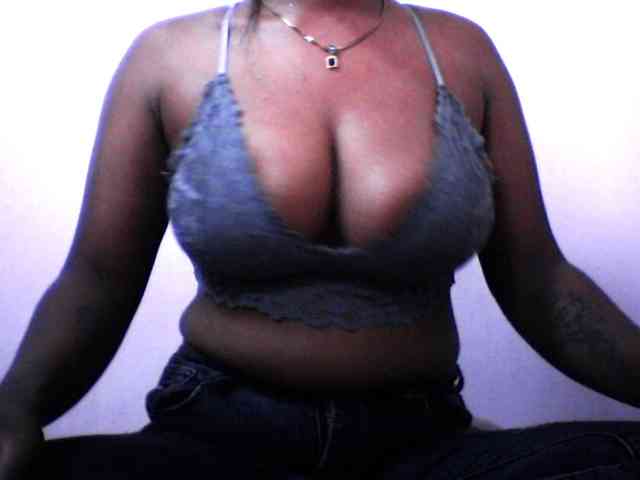 silviaLaBombe webcam