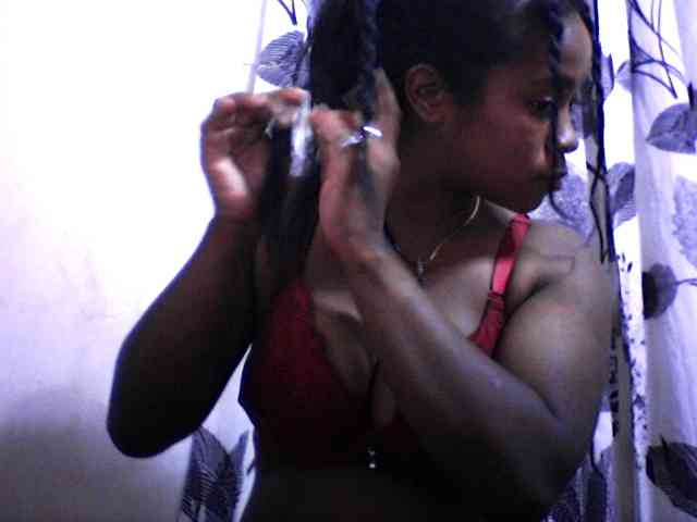 silviaLaBombe webcam