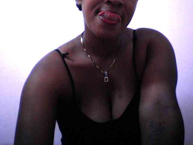 silviaLaBombe webcam