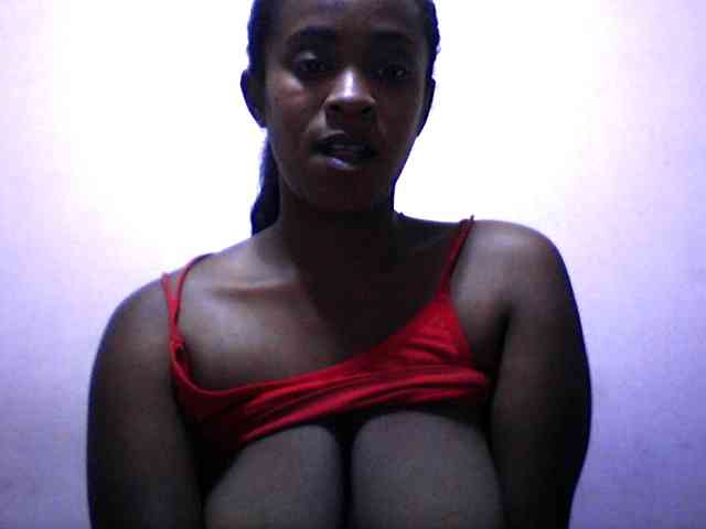 silviaLaBombe webcam