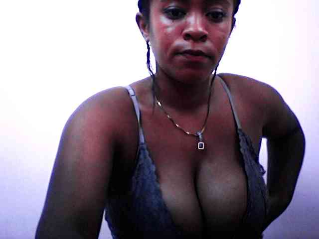 silviaLaBombe webcam