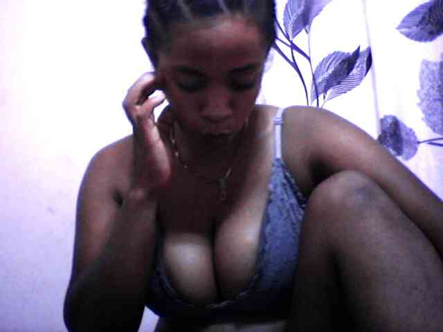 silviaLaBombe webcam