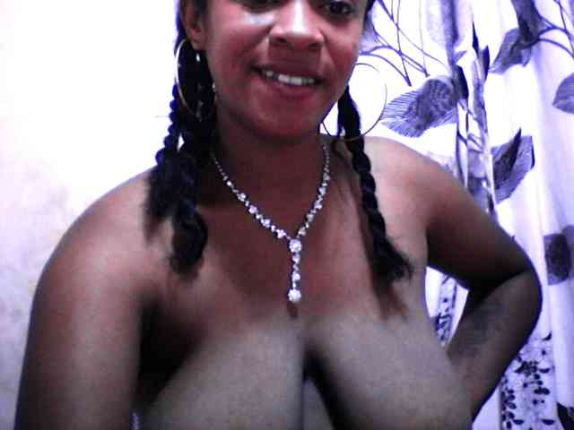 silviaLaBombe webcam