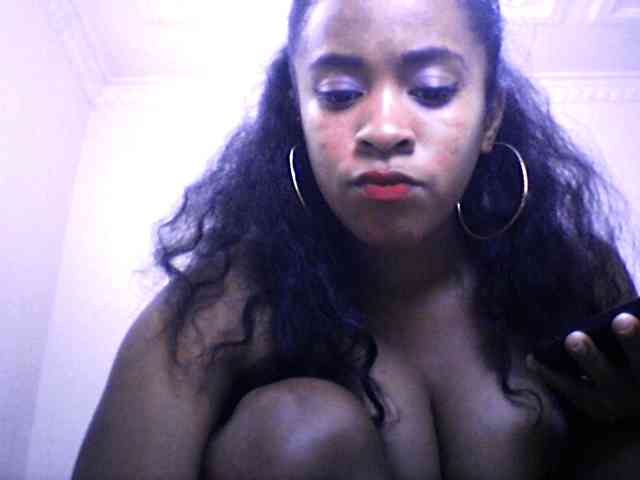 silviaLaBombe webcam