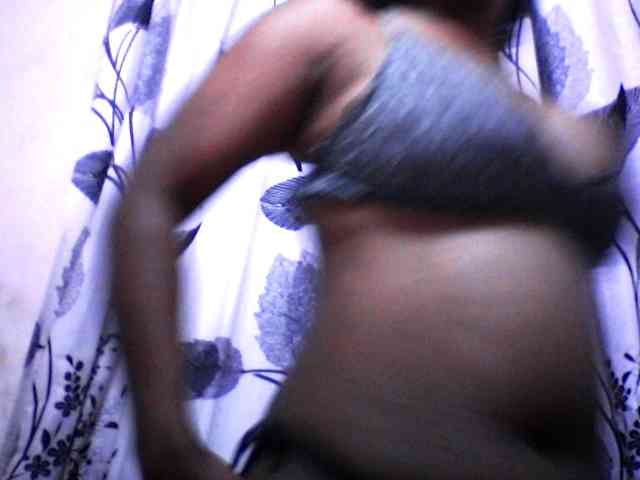 silviaLaBombe webcam