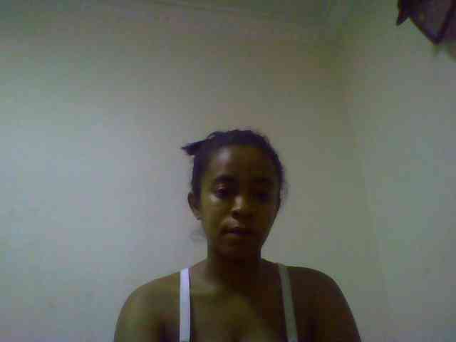 silviaLaBombe silviaLaBombe