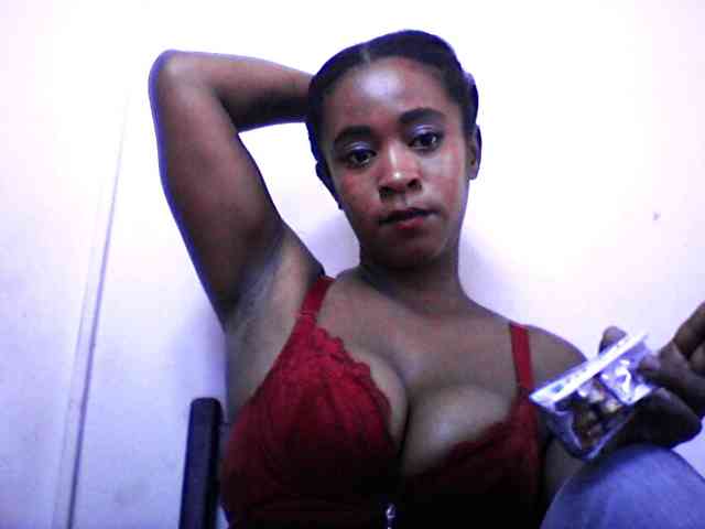 silviaLaBombe webcam