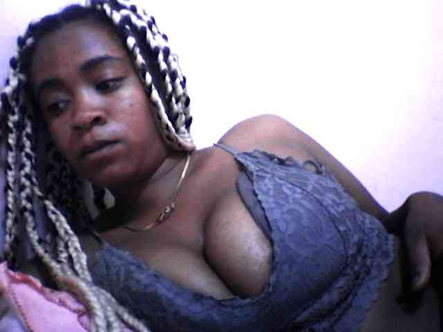 silviaLaBombe webcam