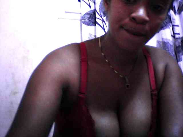 silviaLaBombe webcam