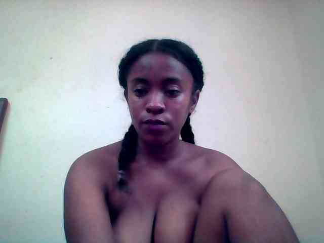 silviaLaBombe webcam