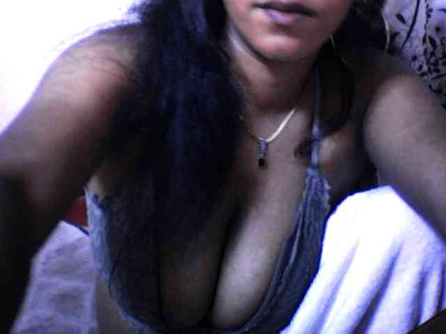 silviaLaBombe webcam