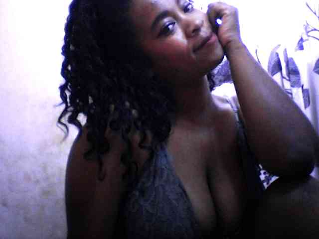 silviaLaBombe webcam