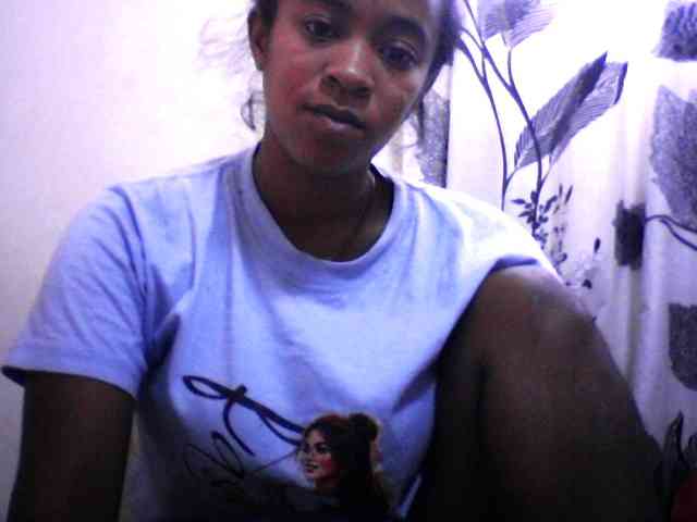 silviaLaBombe webcam